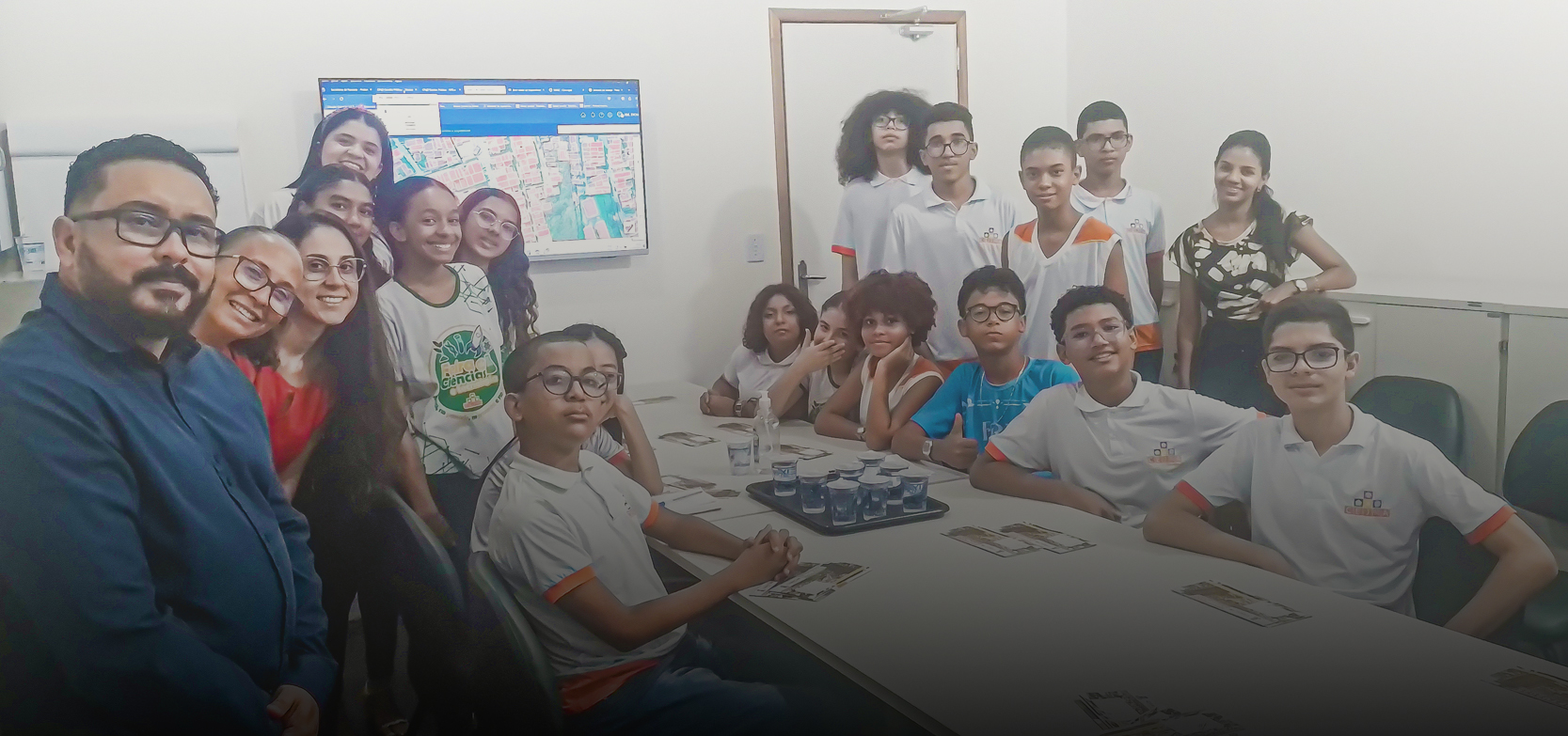 Image hover effect image